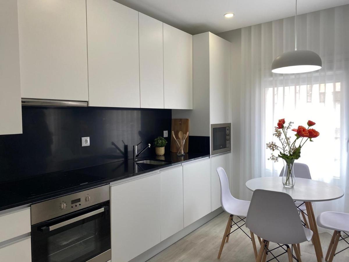 Ninho Citadino Aveiro Apartment Bagian luar foto